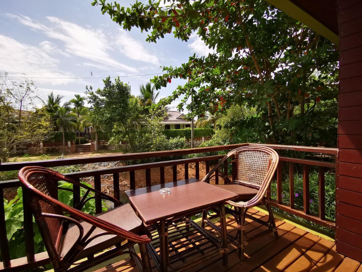 The Peace Tara House Otel Ko Lanta Dış mekan fotoğraf